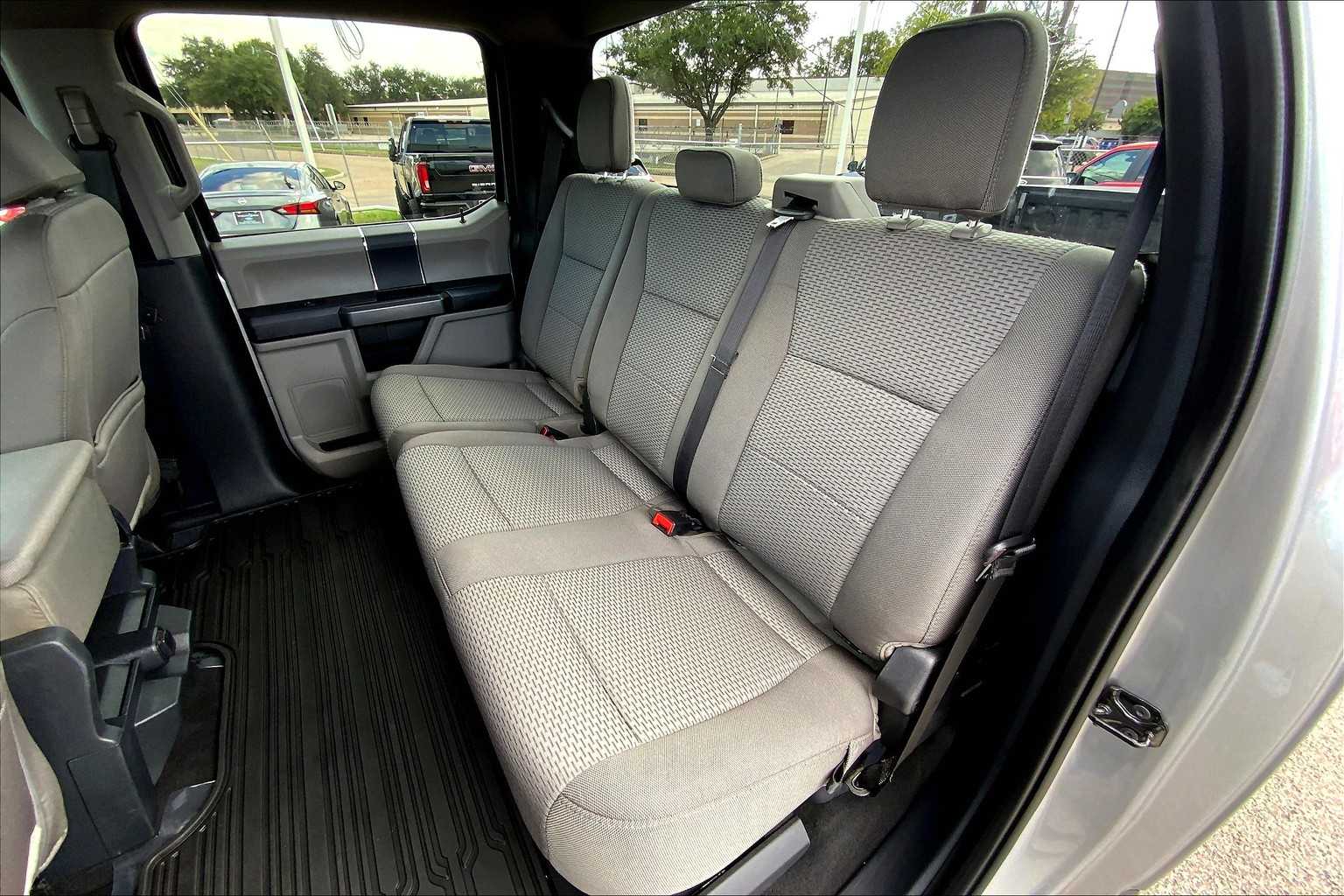 2022 Ford F-250 XLT photo 20