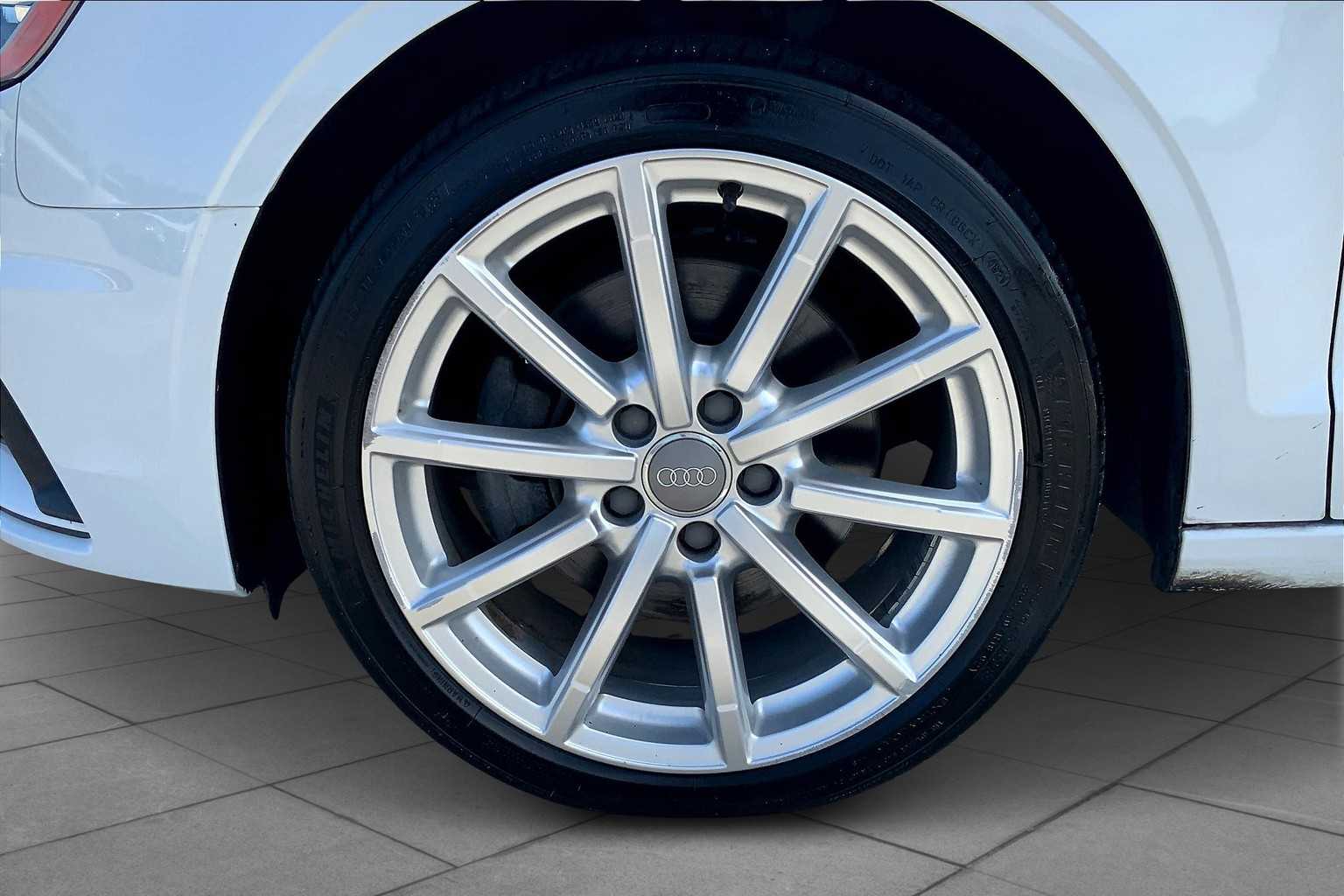 2015 Audi A3 1.8T Premium Plus photo 9