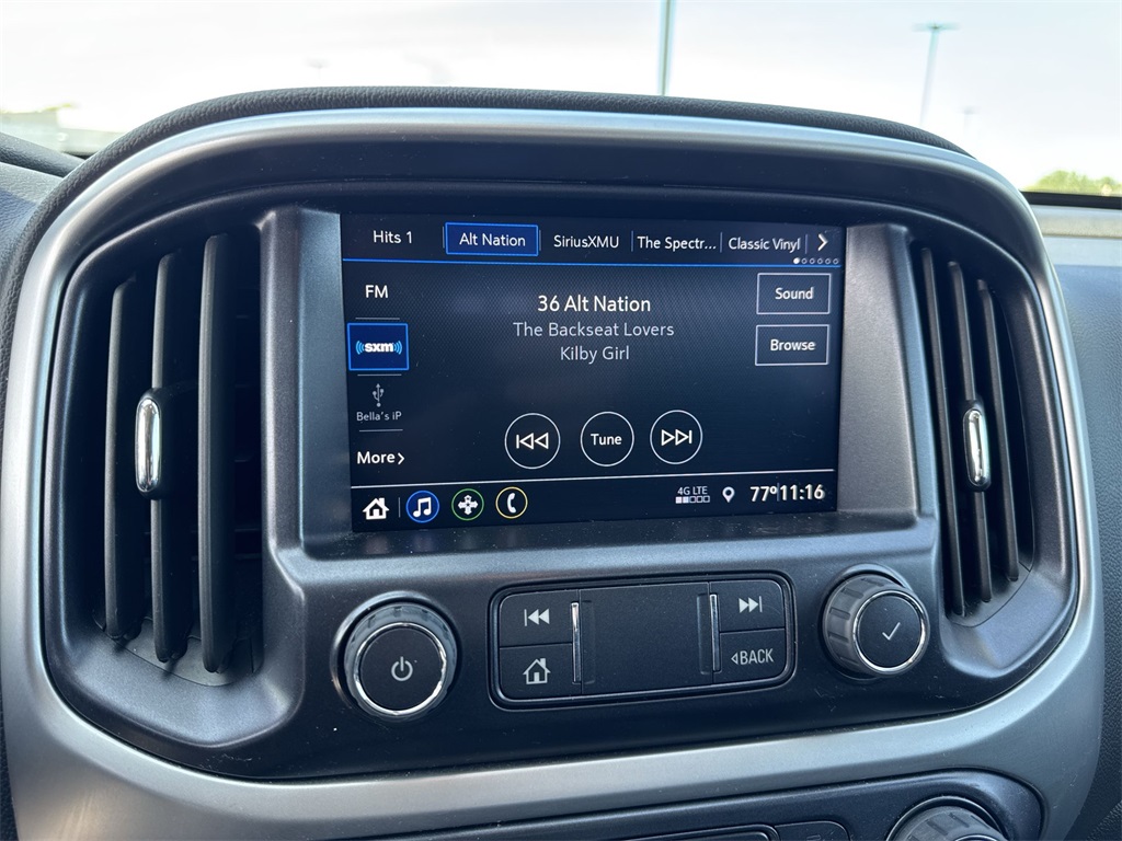 2022 Chevrolet Colorado LT photo 16