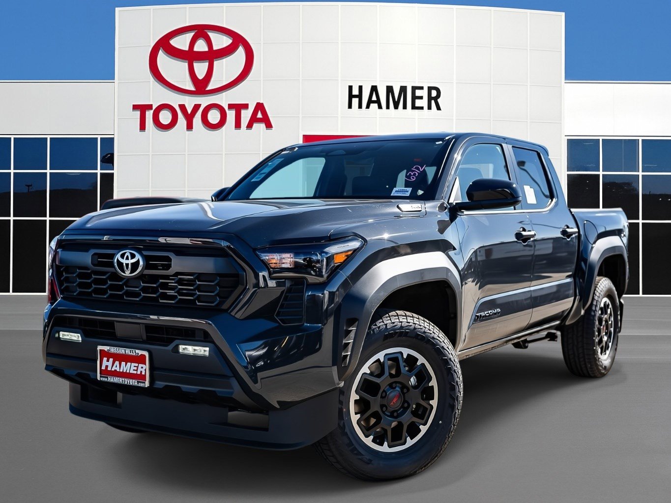 2025 Toyota Tacoma TRD Off Road's photo
