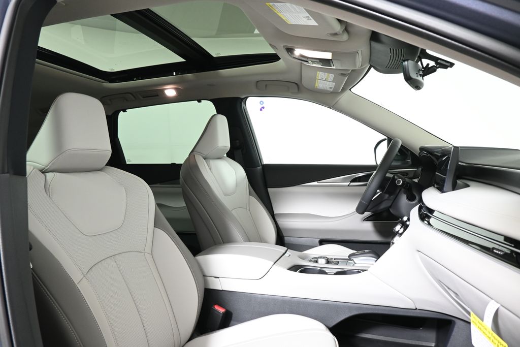 2026 Infiniti QX60 Luxe AWD photo 21