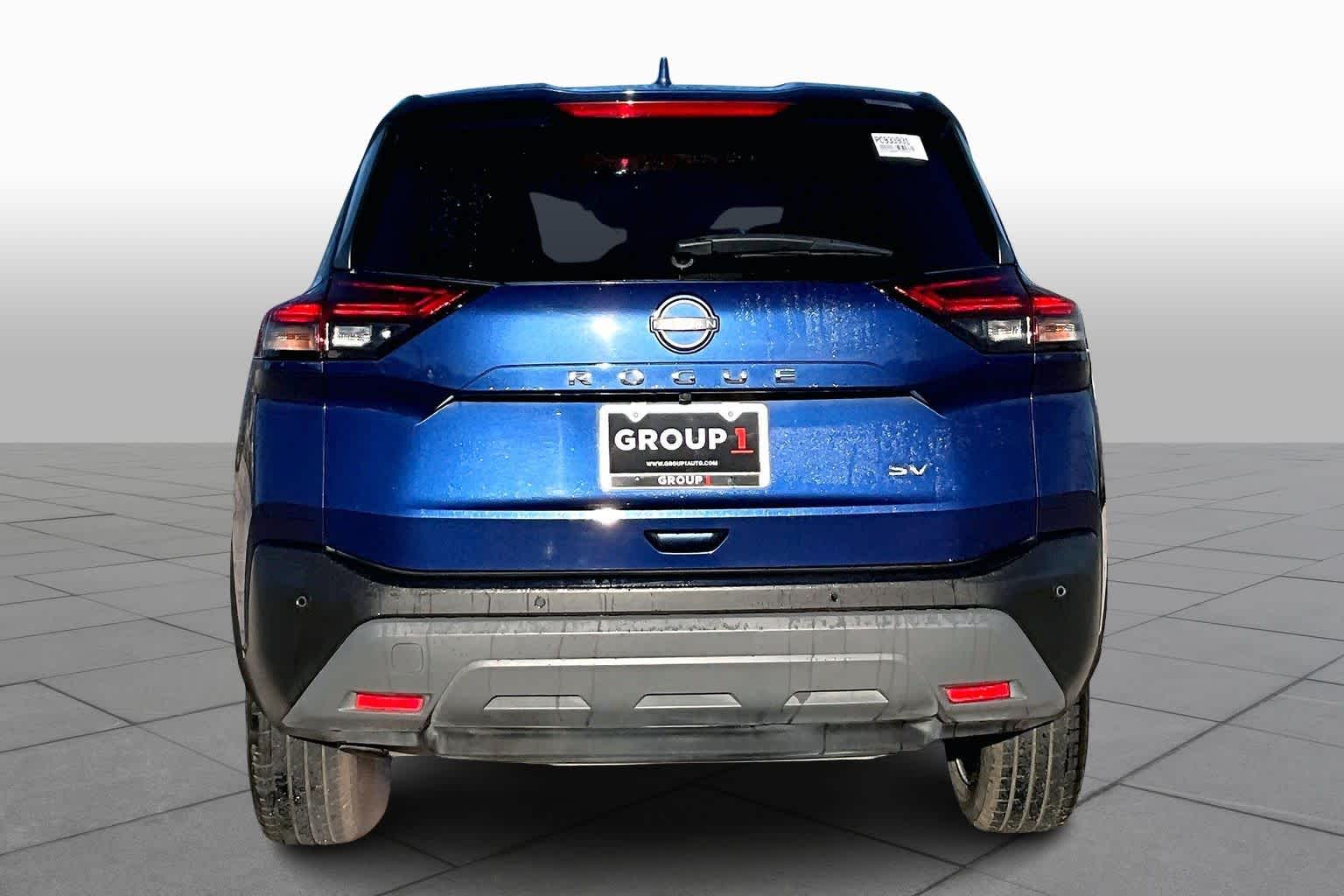 2023 Nissan Rogue SV photo 4