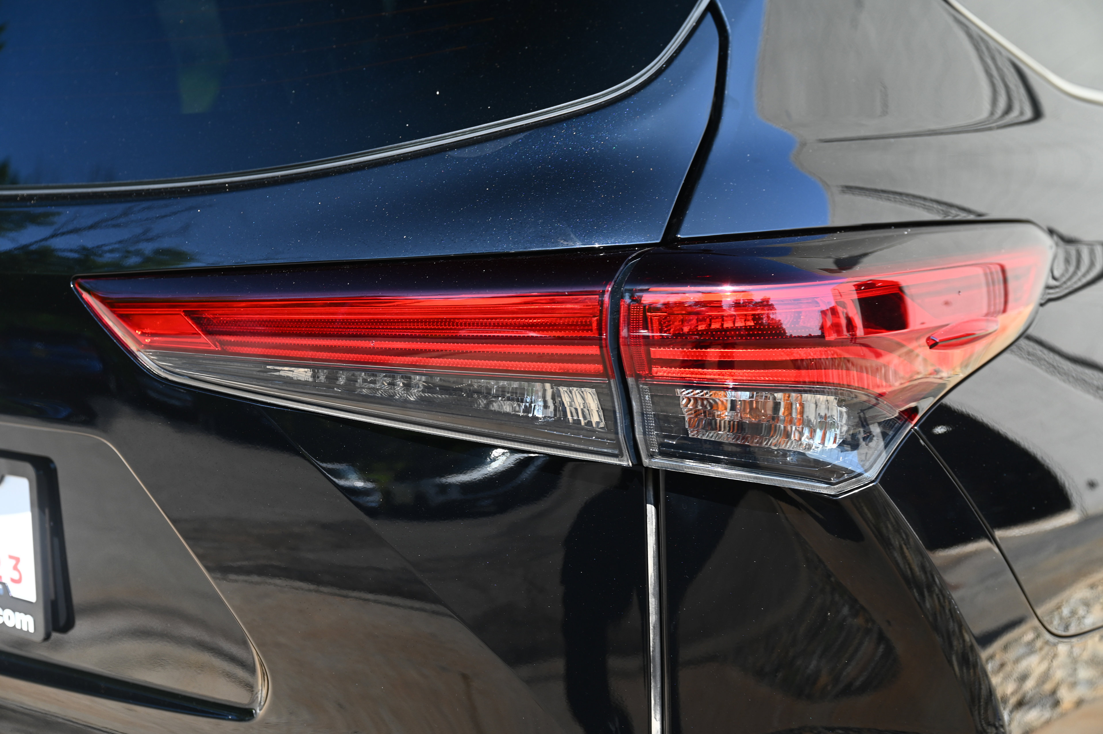 2021 Toyota Highlander XLE photo 10
