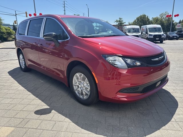 2025 Chrysler Grand Caravan SXT