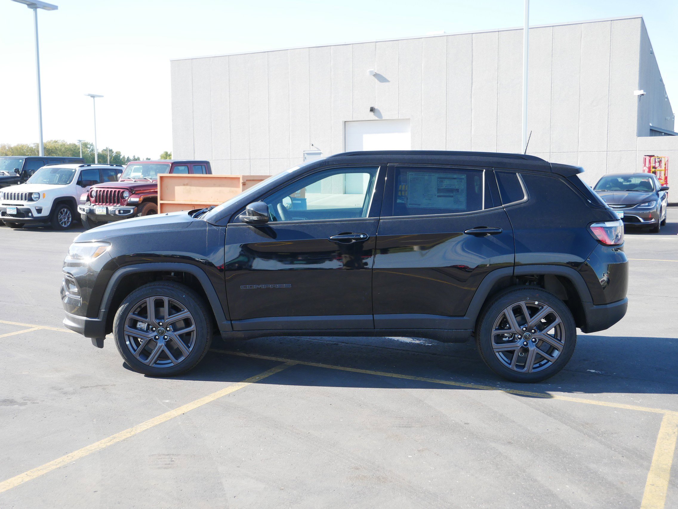 2026 Jeep Compass Limited Altitude photo 3