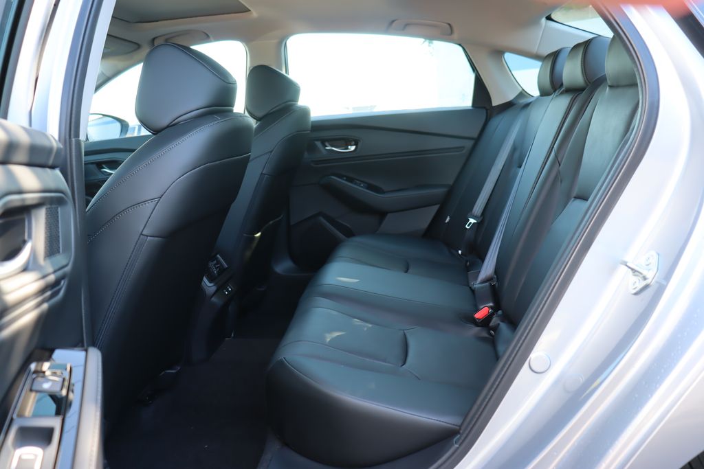 2025 Honda Accord Hybrid Touring photo 12
