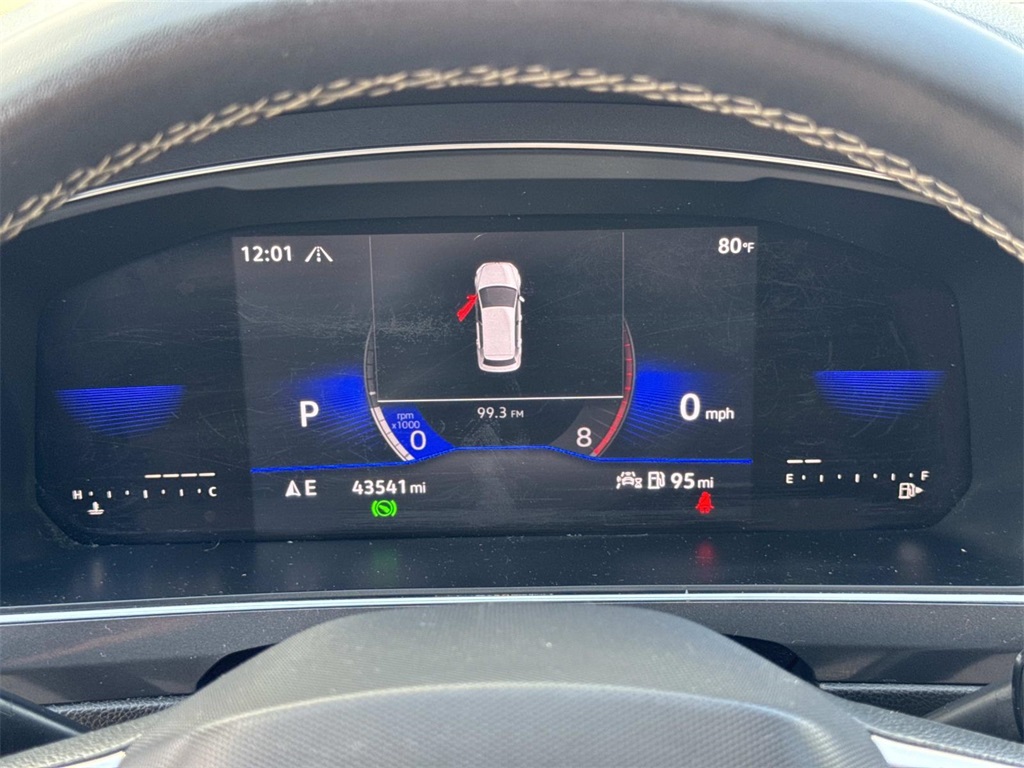 2022 Volkswagen Tiguan SE photo 24