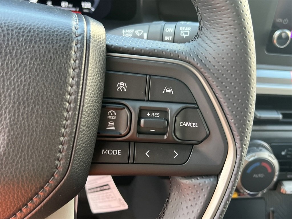 2025 Toyota 4Runner photo 25