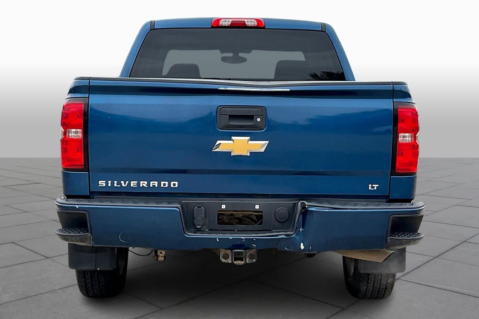 2018 Chevrolet Silverado 1500 LT photo 4