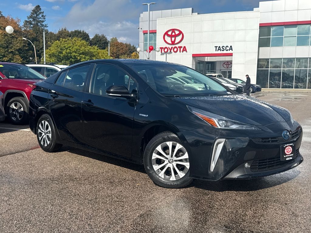 2019 Toyota Prius XLE