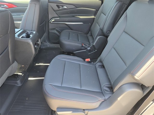 2026 Chevrolet Traverse Z71 photo 8