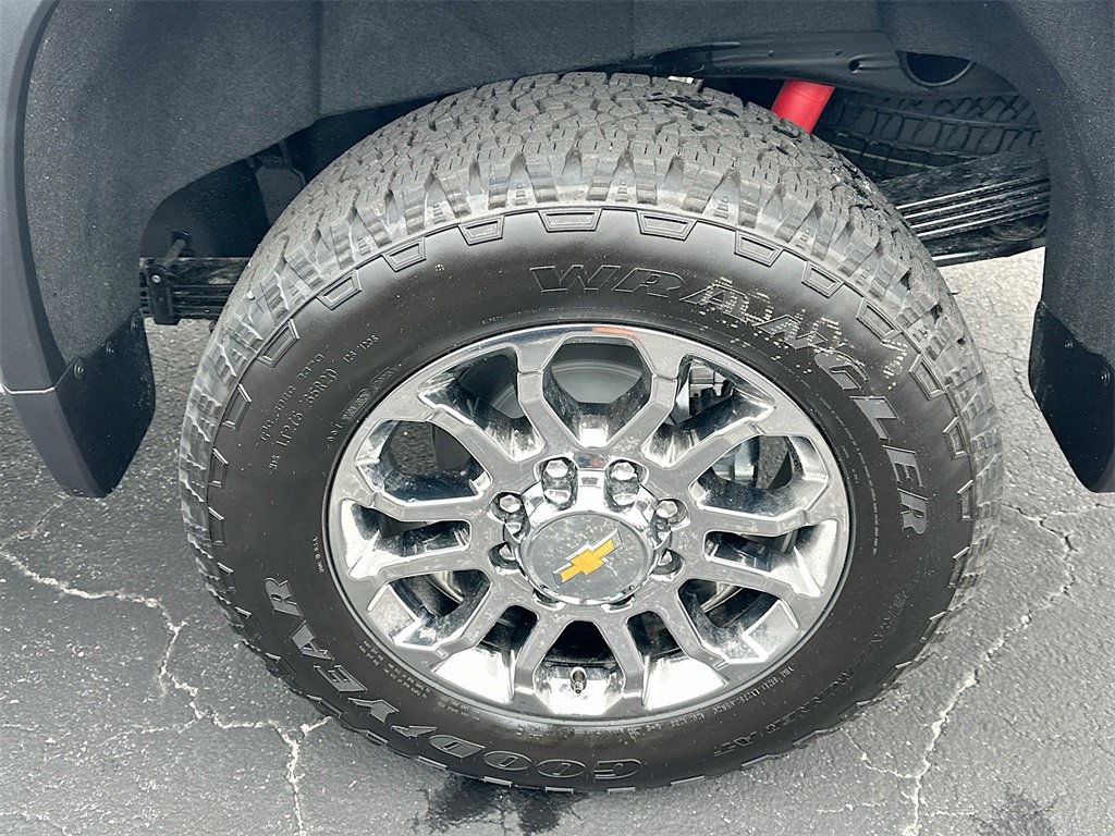 2026 Chevrolet Silverado 2500HD LTZ photo 19