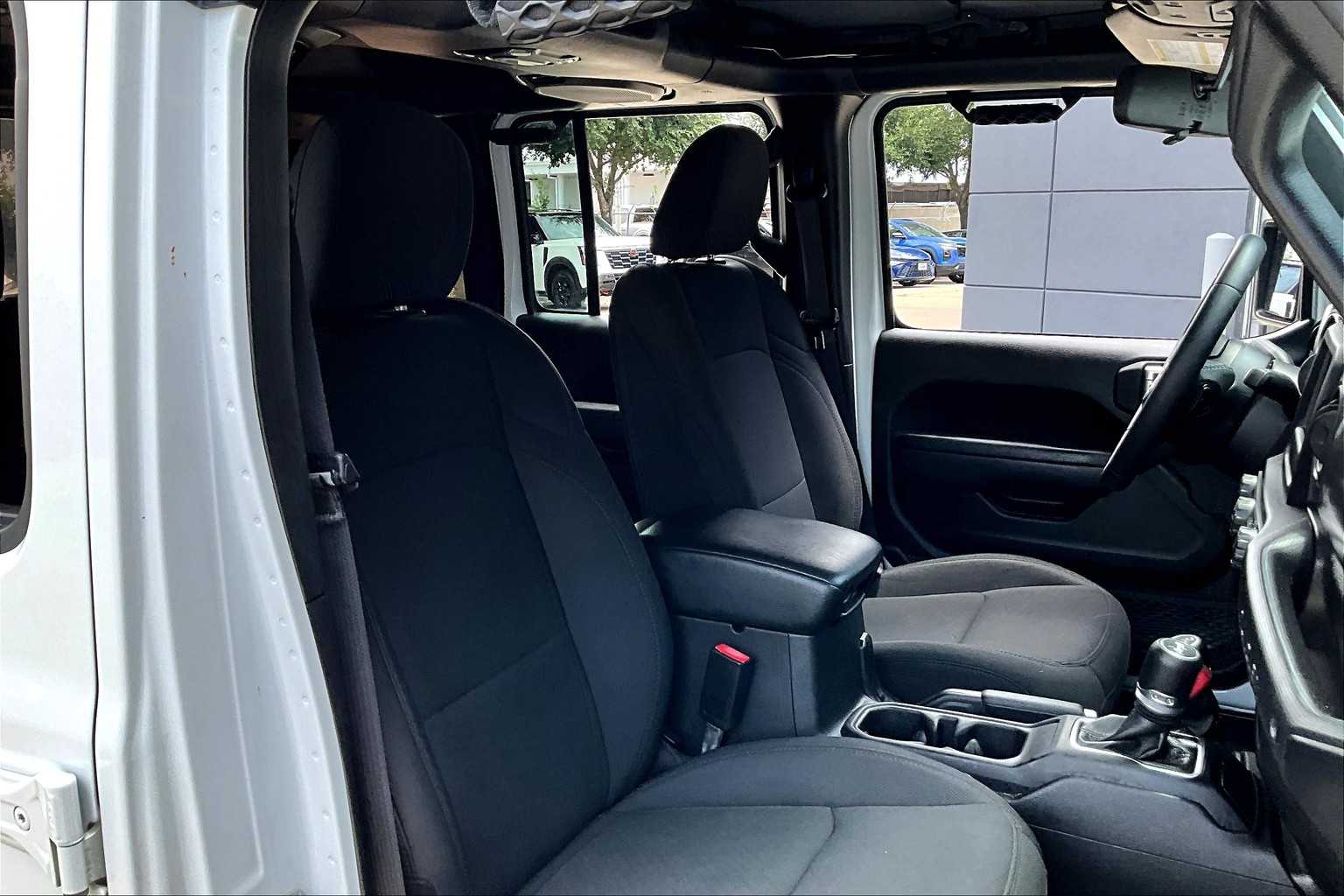 2022 Jeep Wrangler Unlimited Sport S photo 8