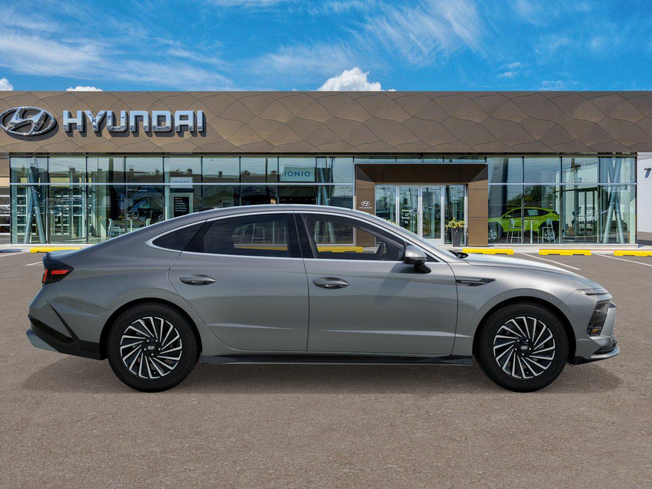 2025 Hyundai Sonata Hybrid Limited photo 5