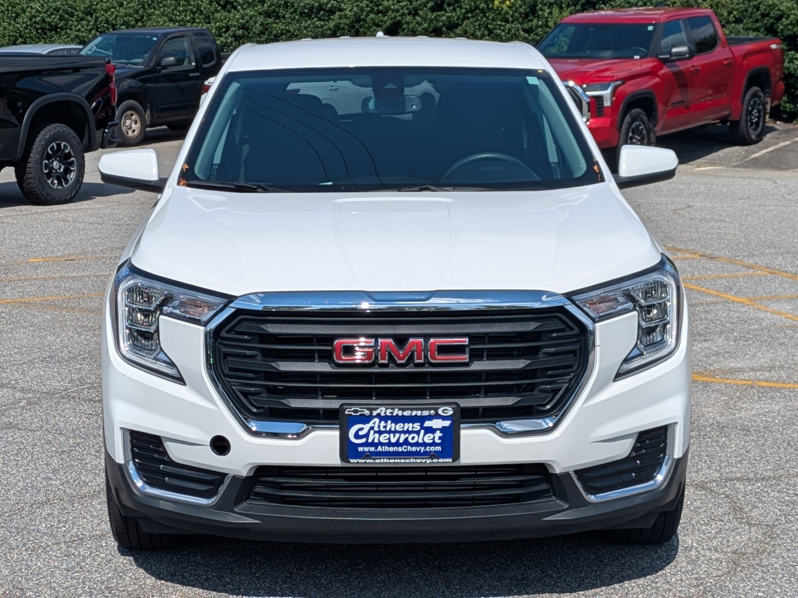 2024 Gmc Terrain SLE photo 5