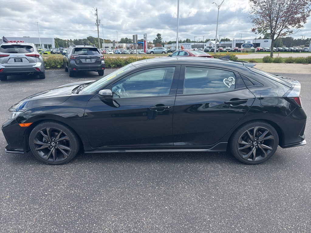2018 Honda Civic Sport Touring photo 2