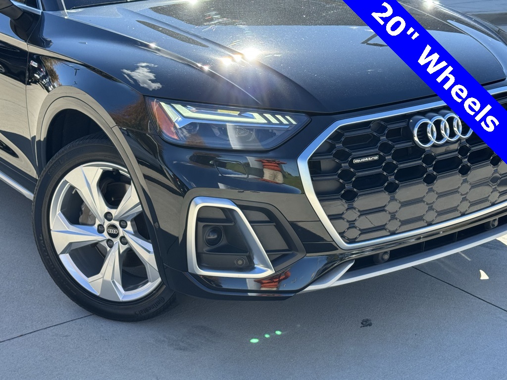 2022 Audi Q5 45 S line Prestige Premium photo 4