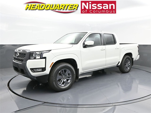 2025 Nissan Frontier SV's photo