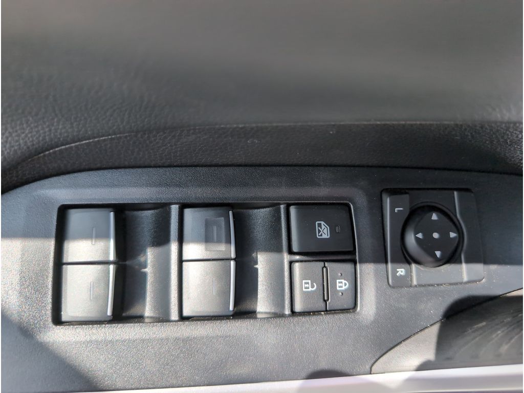 2024 Toyota RAV4 TRD photo 23