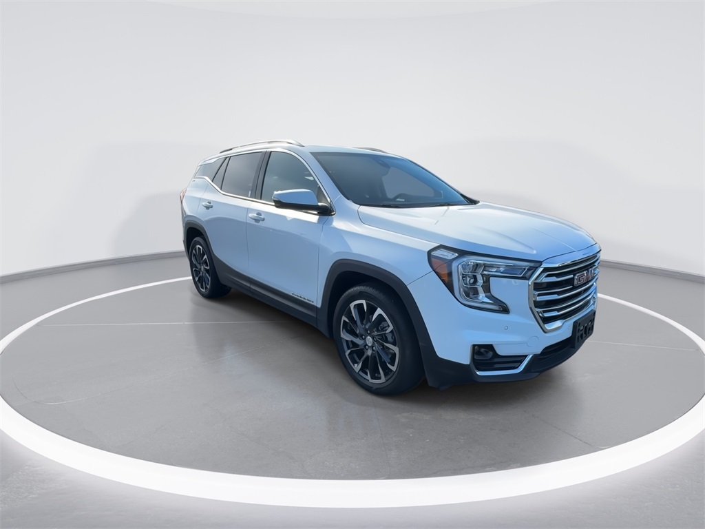 2023 Gmc Terrain SLT photo 2