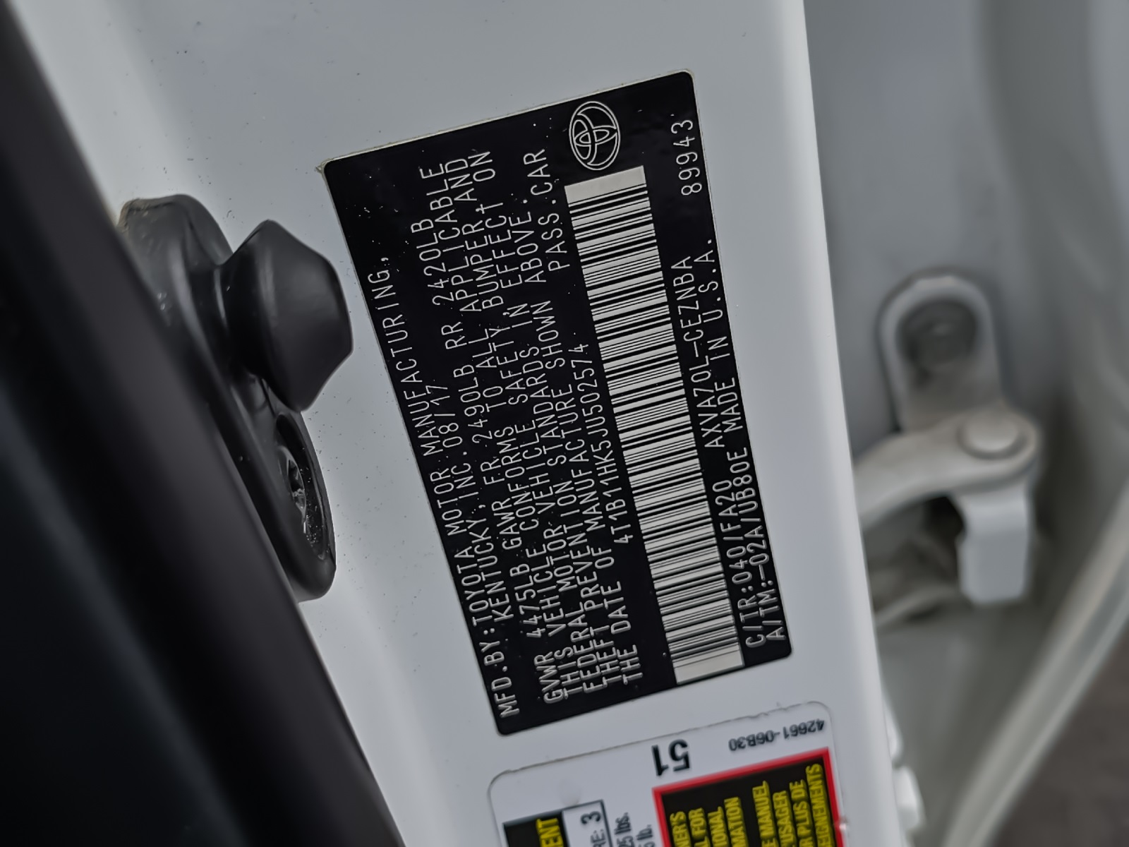 2018 Toyota Camry SE XLE photo 24