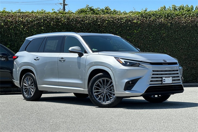 2025 Lexus TX 350 photo 2