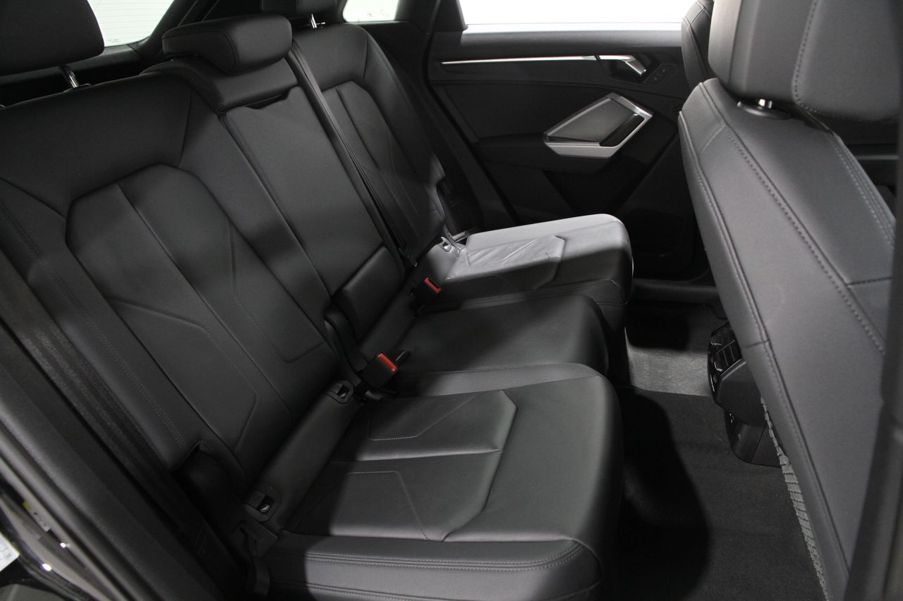 2024 Audi Q3 Premium S line photo 16