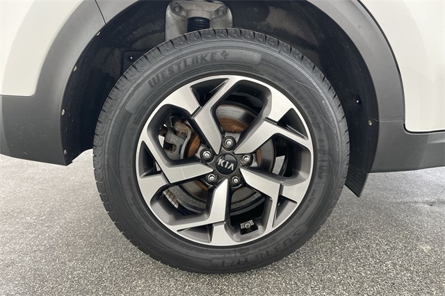 2020 Kia Sportage LX photo 16