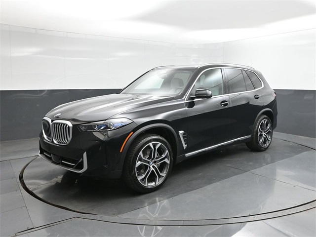 2026 BMW X5 40i's photo