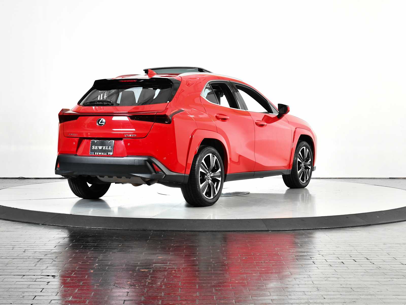 2022 Lexus UX 200 photo 5