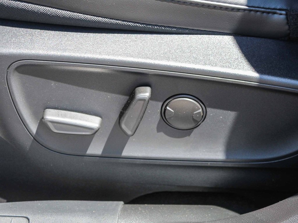2025 Ford Escape Plug-In Hybrid Base photo 18