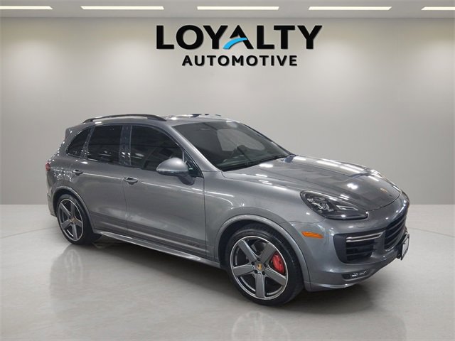 2016 Porsche Cayenne GTS photo 7