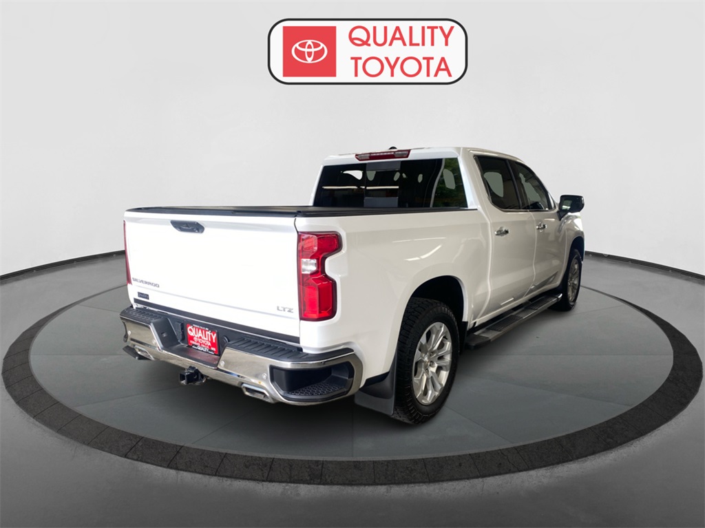 2023 Chevrolet Silverado 1500 LTZ photo 3
