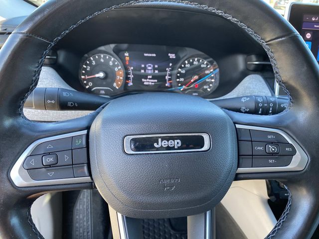 2022 Jeep Compass Latitude photo 15
