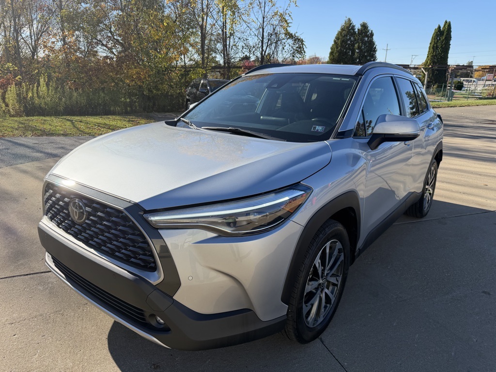 2022 Toyota Corolla Cross XLE