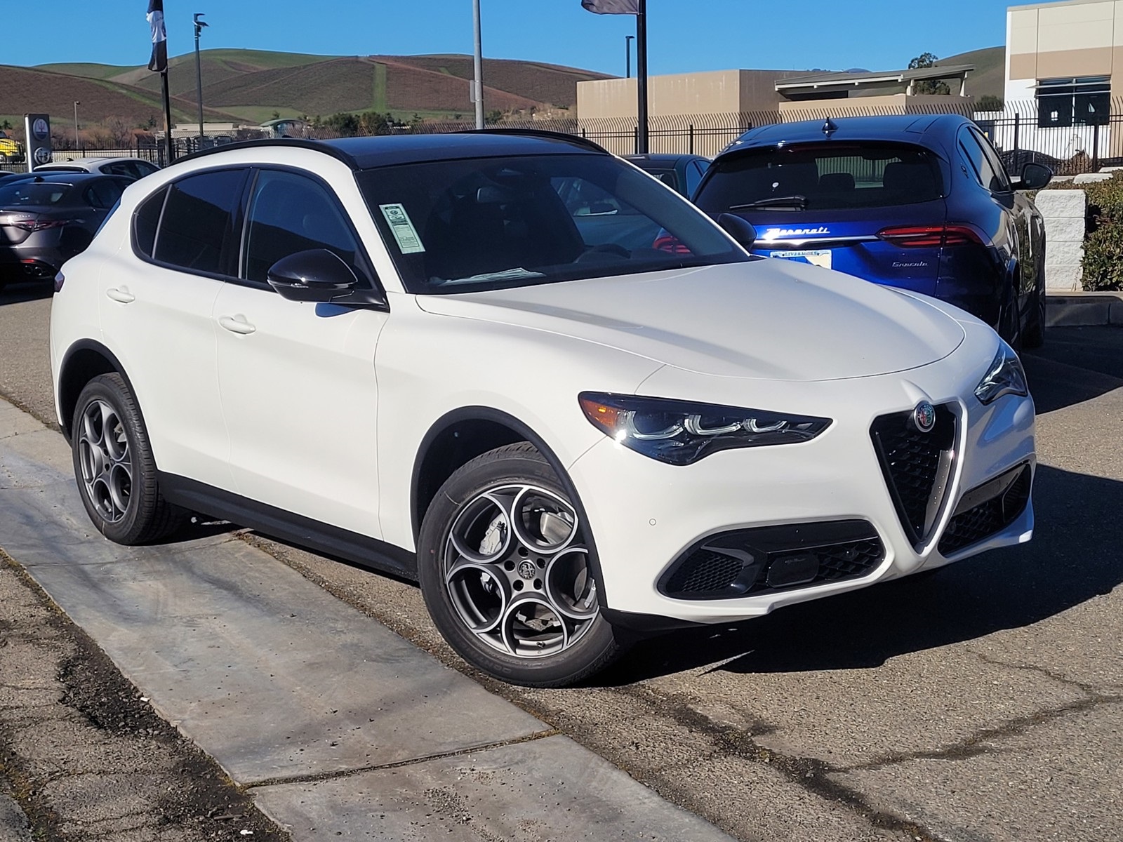 2025 Alfa Romeo Stelvio