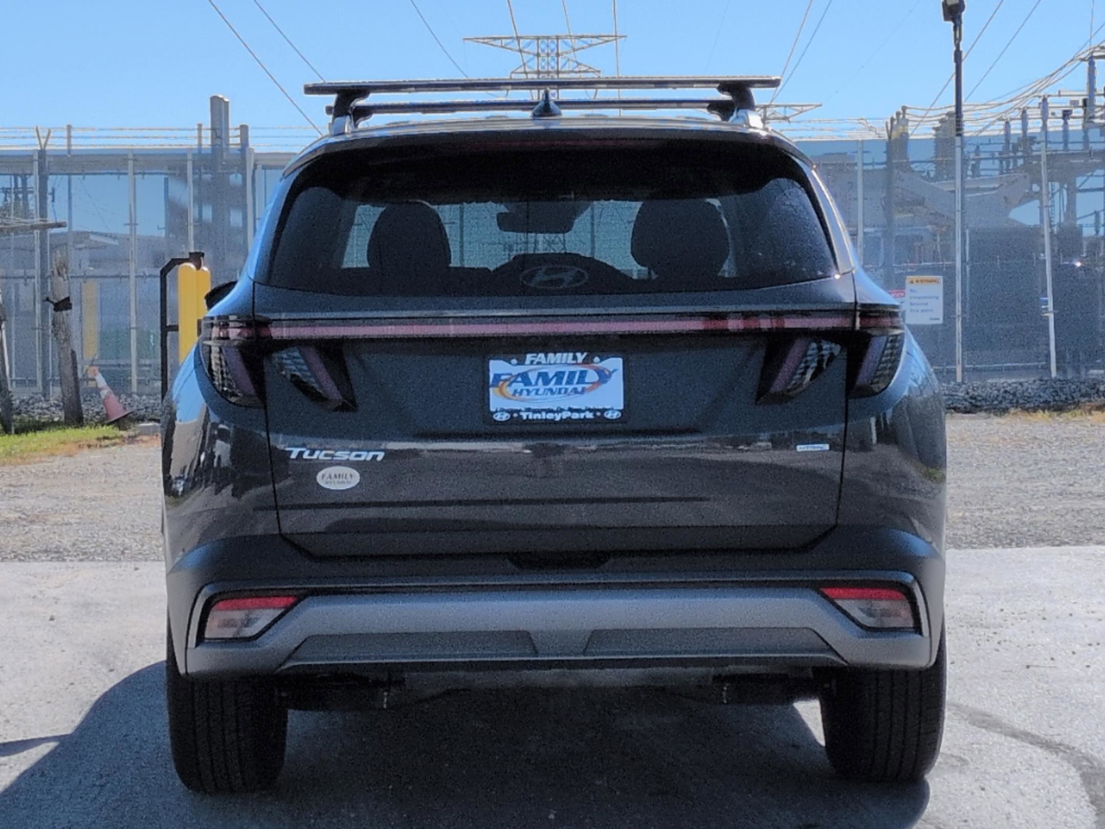 2025 Hyundai Tucson SEL Convenience photo 3