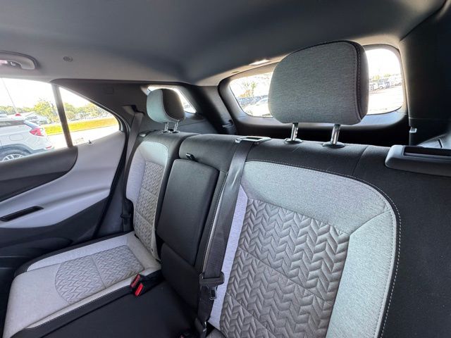2023 Chevrolet Equinox LS photo 19
