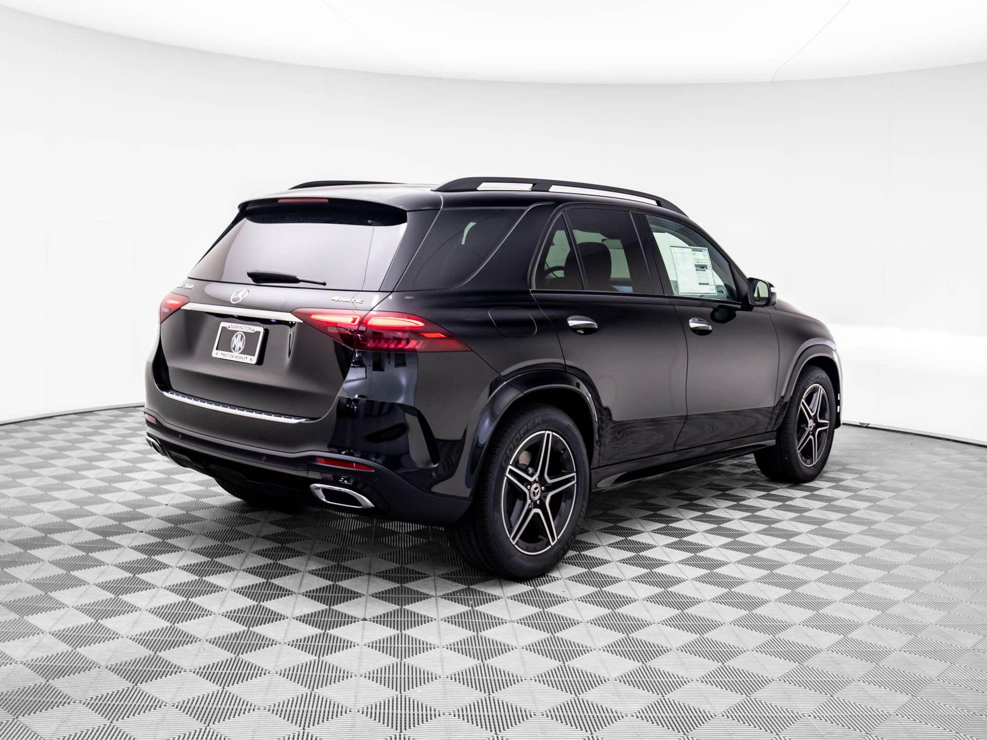 2025 Mercedes Benz GLE 350 4MATIC photo 3