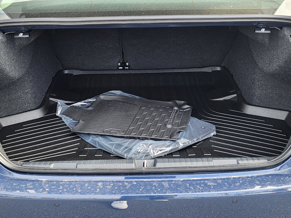 2025 Subaru Legacy Limited photo 3