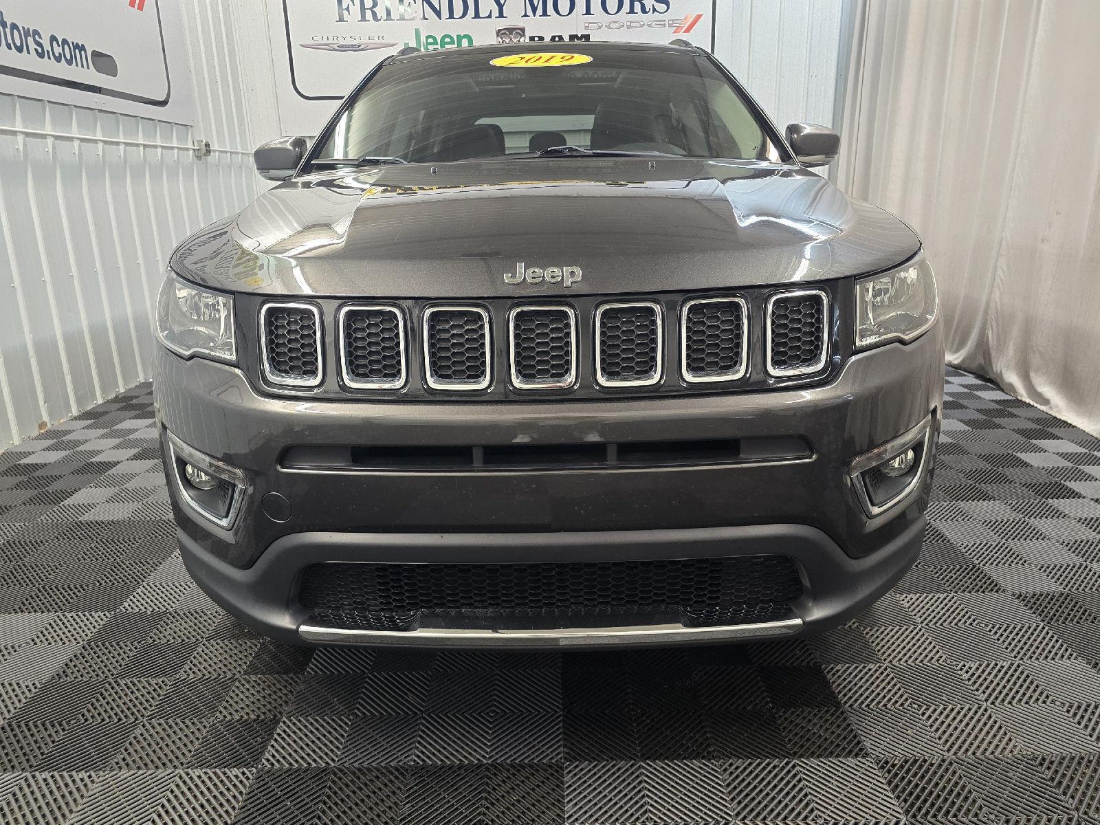 2019 Jeep Compass Limited photo 3