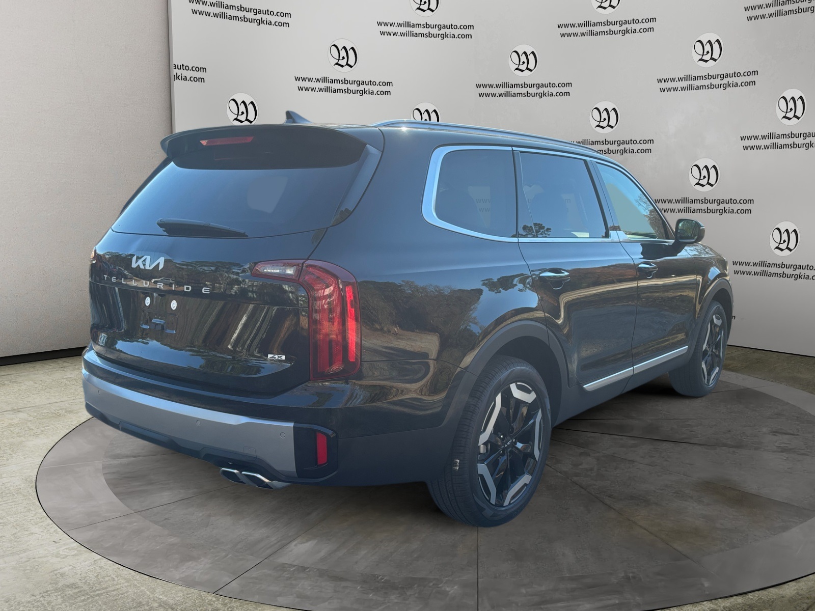 2025 Kia Telluride S photo 4