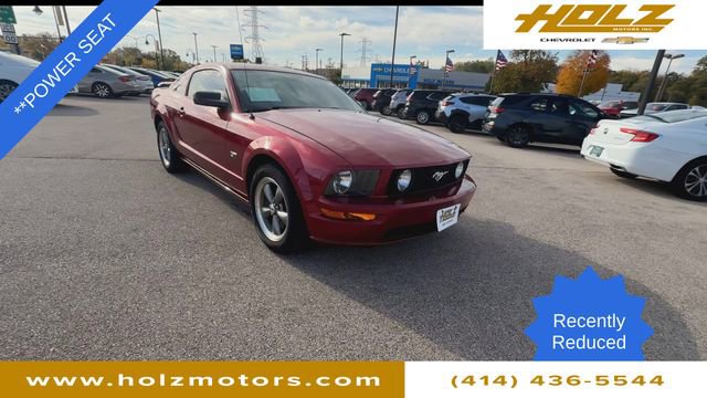 Used 2006 Ford Mustang GT Deluxe with VIN 1ZVHT82HX65129755 for sale in Hales Corners, WI