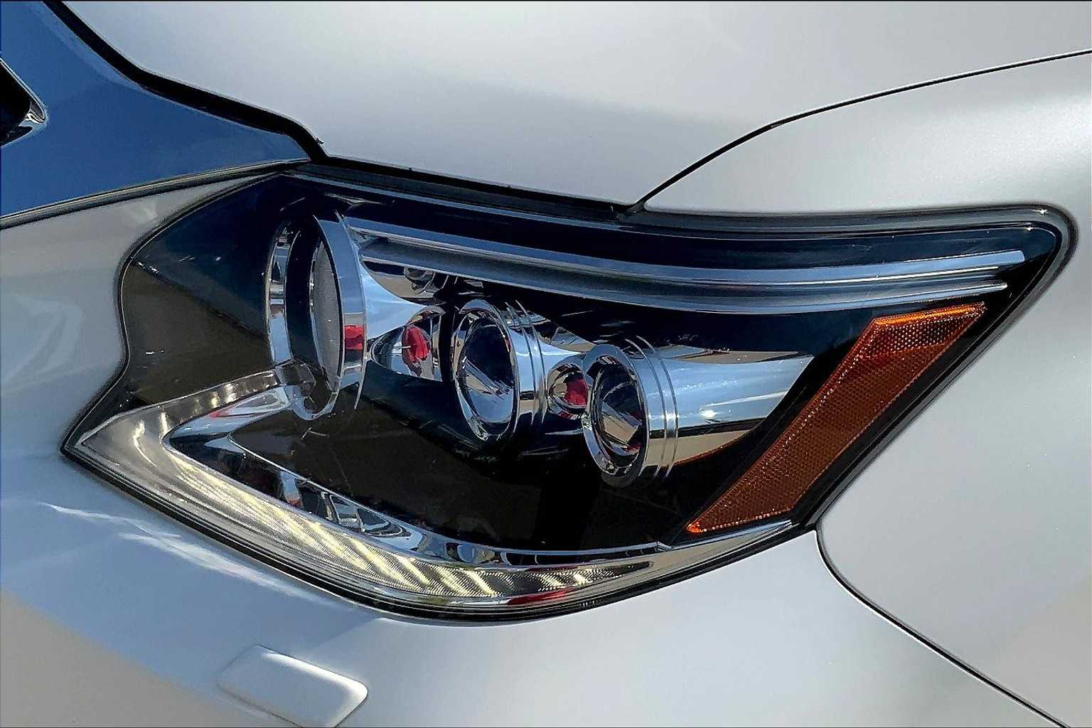 2018 Lexus GX 460 Premium photo 25