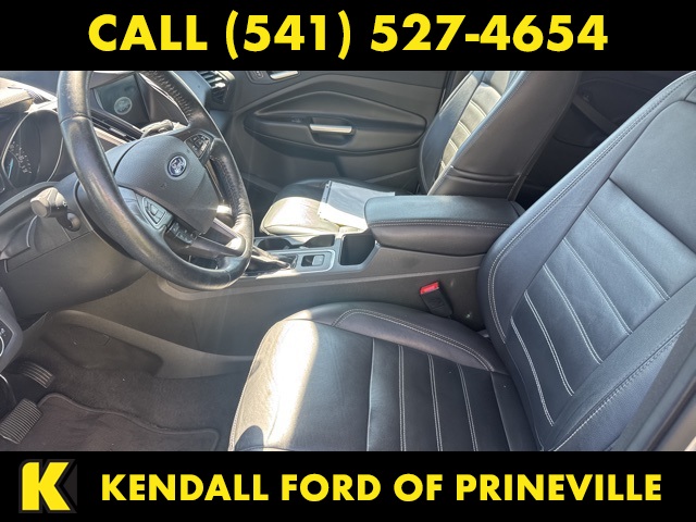 2017 Ford Escape Titanium photo 12