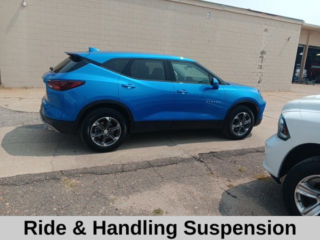 2025 Chevrolet Blazer 2LT photo 5