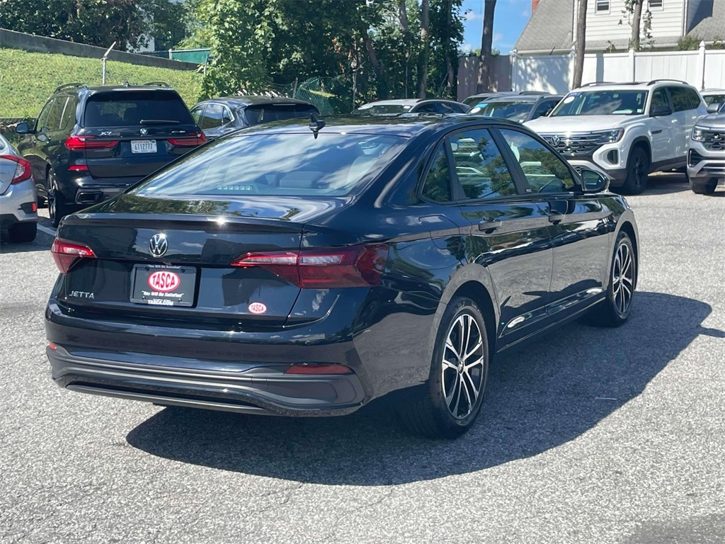 2024 Volkswagen Jetta 1.5T Sport photo 4