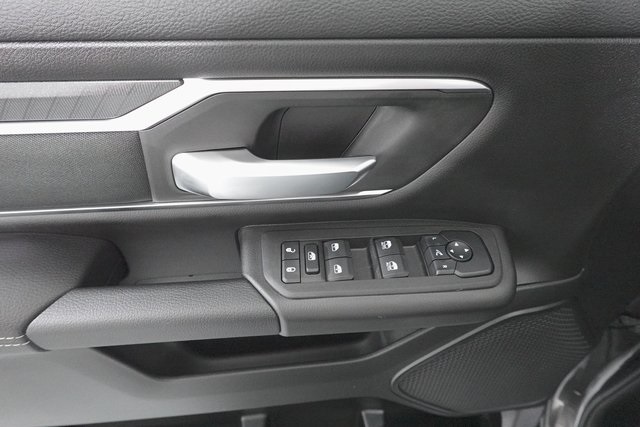 2025 Ram 1500 Big Horn photo 9