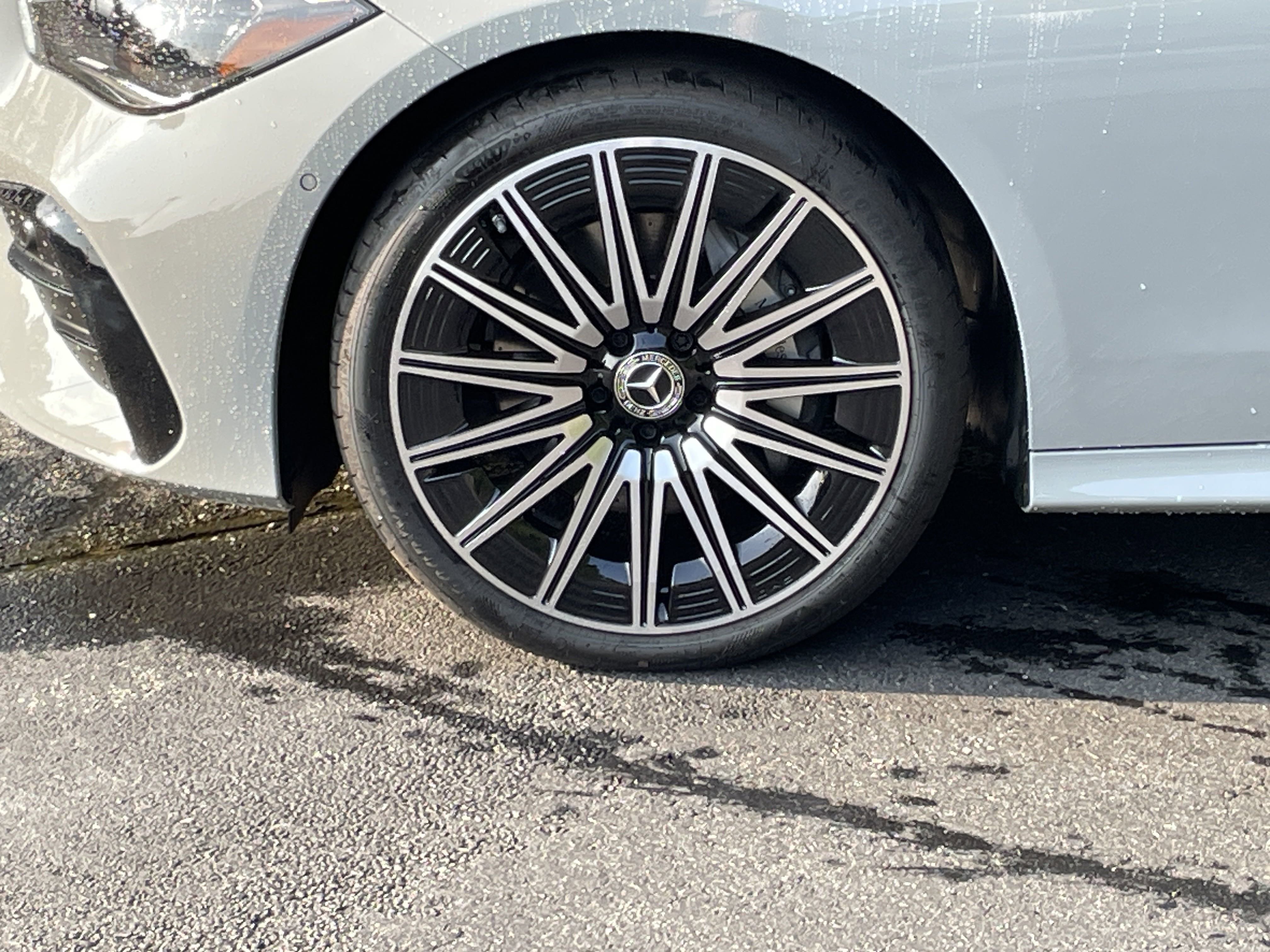 2026 Mercedes Benz CLE 300 4MATIC Coupe photo 4