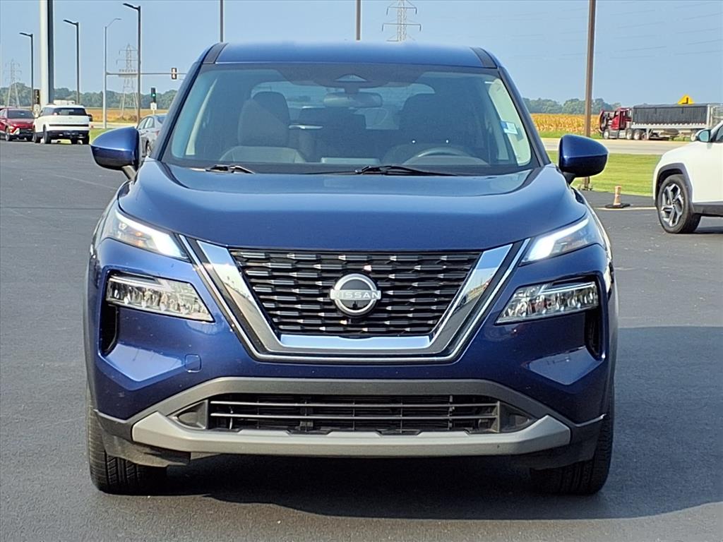 2023 Nissan Rogue SV photo 12
